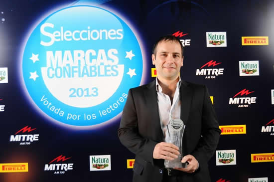 Leonardo Cives, Gerente Comercial Surrey